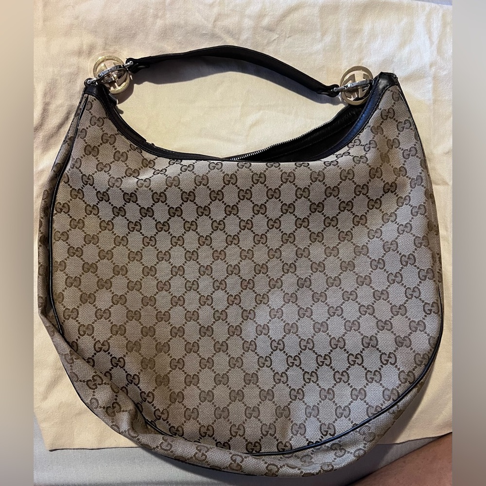 AUTHENTIC GUCCI monogram shoulder bag